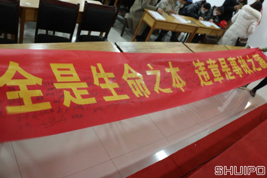 IMG_0140.JPG IMG_0140.JPG